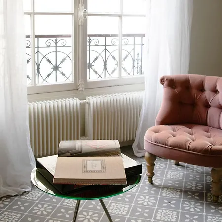 Lägenhet Bnbnova - Eiffel Tower & Les Invalides - 1br Paris
