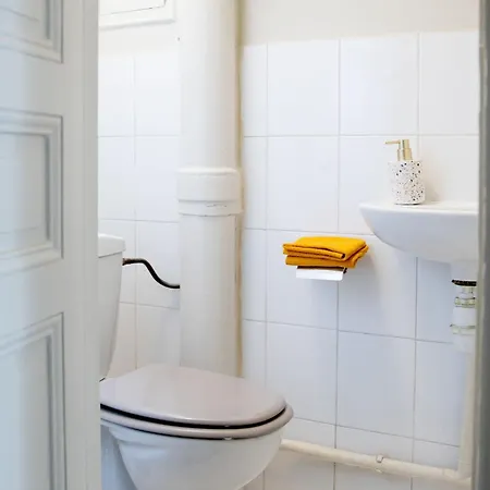 Bnbnova - Eiffel Tower & Les Invalides - 1br 아파트