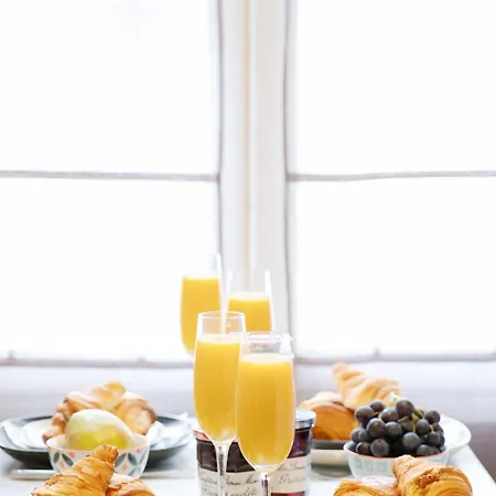 Bnbnova - Eiffel Tower & Les Invalides - 1br * 파리