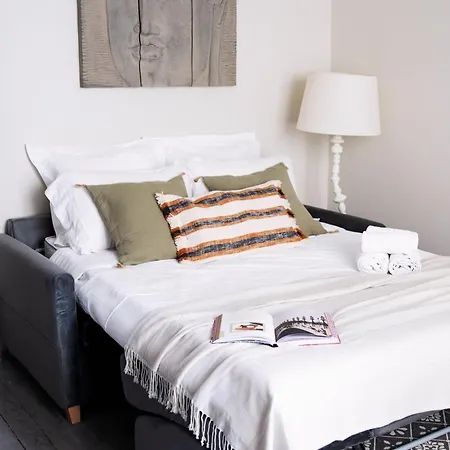 Bnbnova - Eiffel Tower & Les Invalides - 1br דירה *